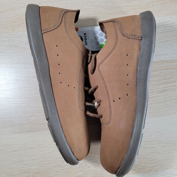 CROCS Venture Brown Leather Walking Shoes Mens Size 7 Chocolate Sneakers Comfort - Picture 4 of 8